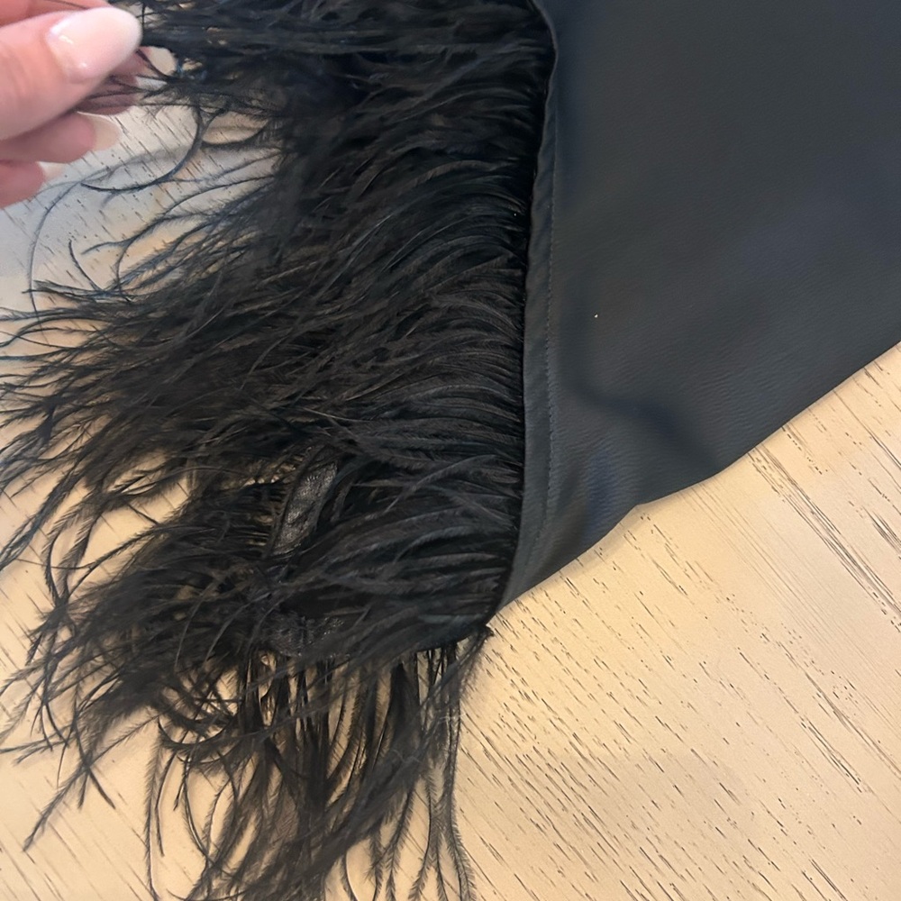 Wayf Black Feather Trim Robe - Picture 5 of 10
